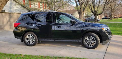 Nissan Pathfinder 2017