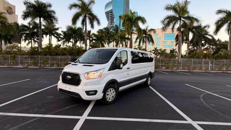 Ford Transit 2022 in Hollywood, FL