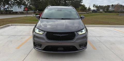 Chrysler Pacifica 2022