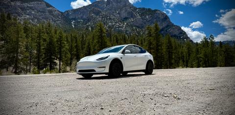 Tesla Model Y 2021