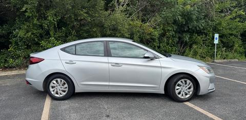 Hyundai Elantra 2019
