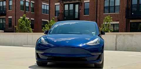 Tesla Model 3 2022