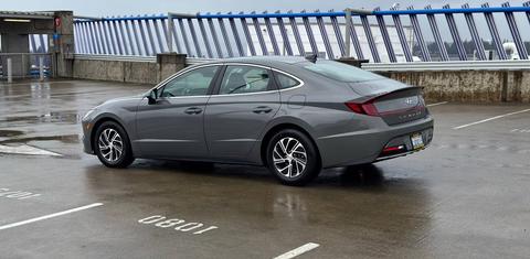 Hyundai Sonata Hybrid 2022