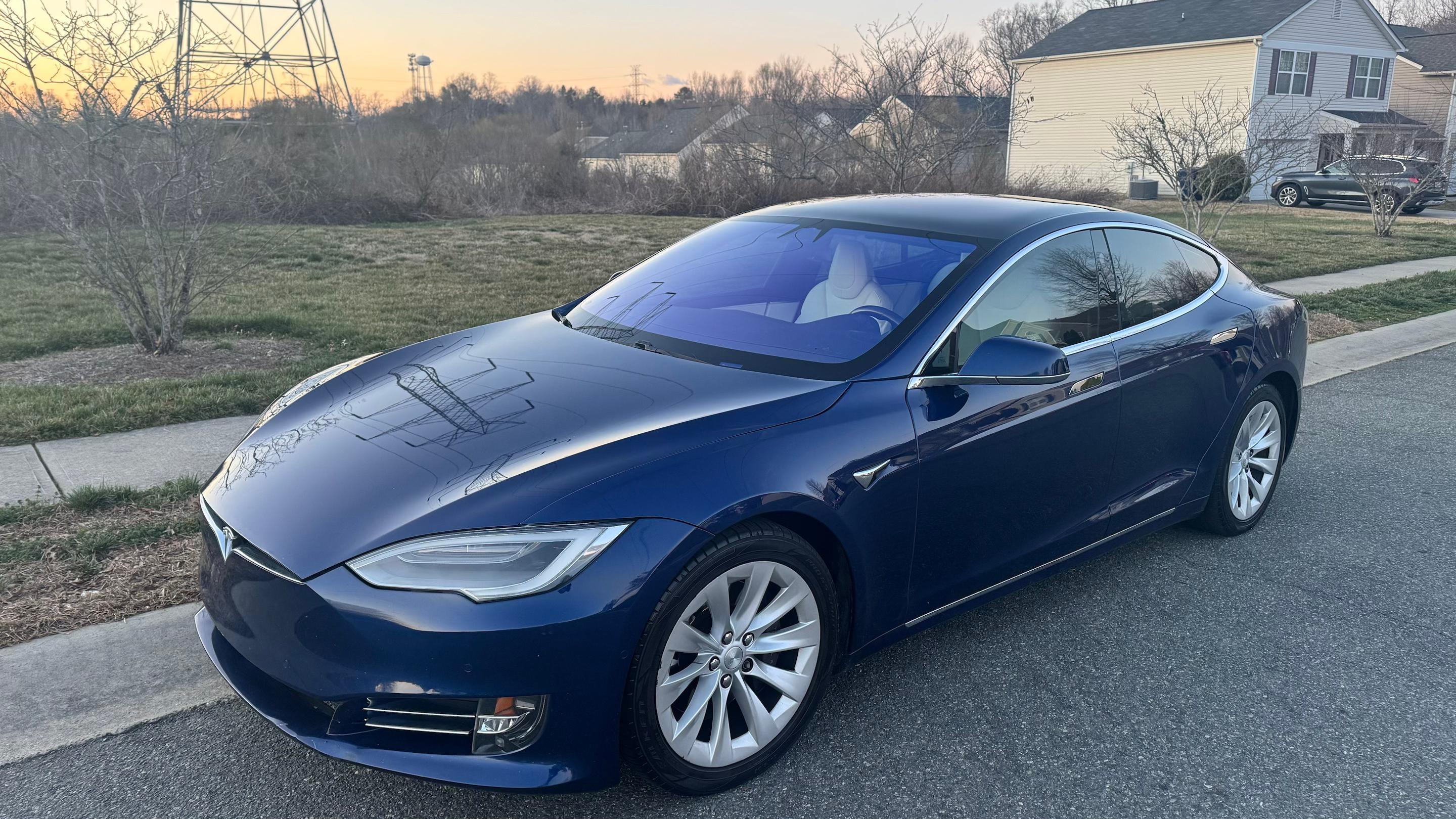 Tesla Model S 2017 in Charlotte, NC