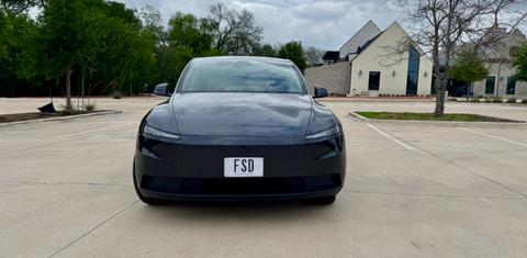 Tesla Model Y 2026