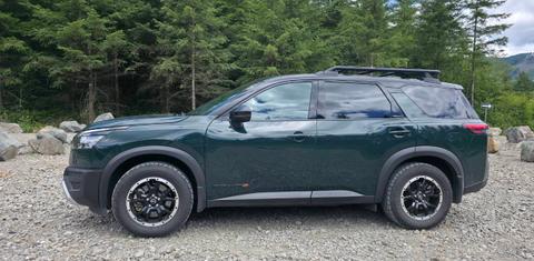 Nissan Pathfinder 2024