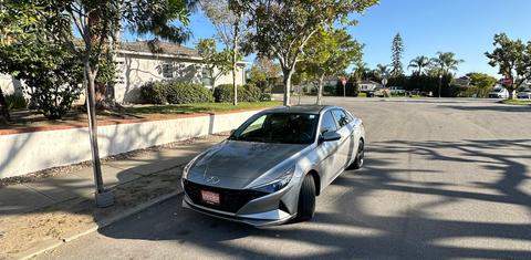 Hyundai Elantra 2021