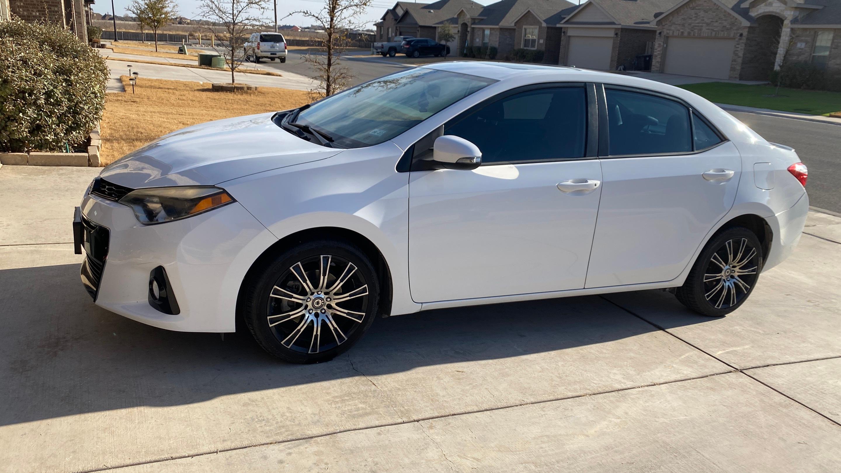 Toyota Corolla 2014 in Odessa, TX