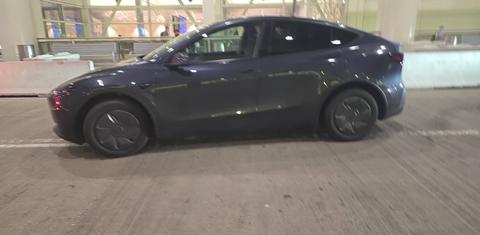 Tesla Model Y 2026