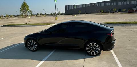 Tesla Model 3 2025