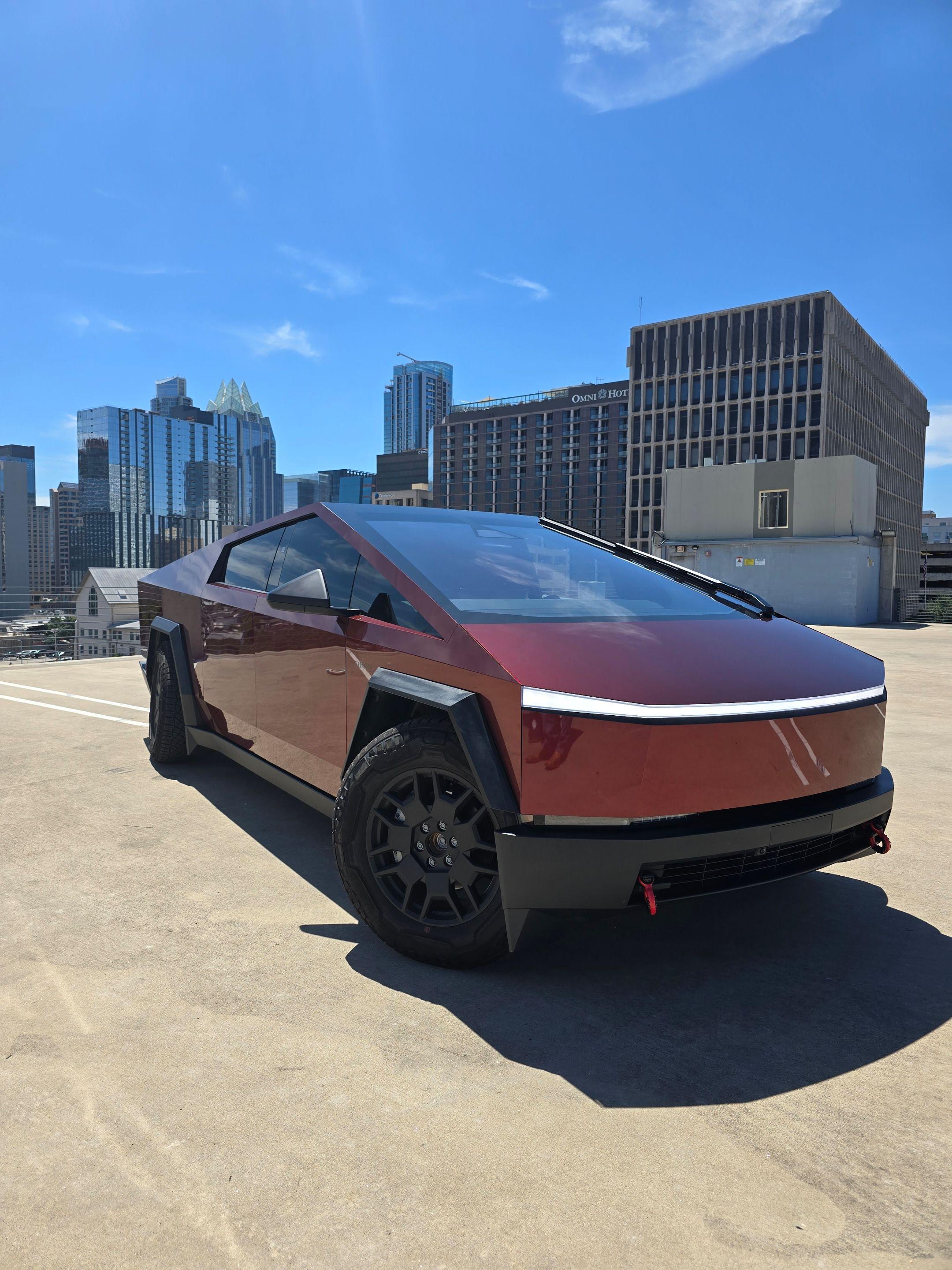 Tesla Cybertruck 2024 in Leander, TX