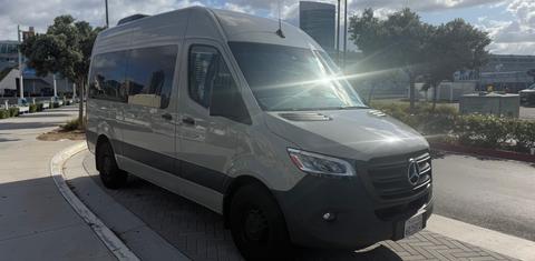 Mercedes-Benz Sprinter 2024