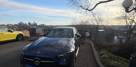 Mercedes-Benz C-Class 2024