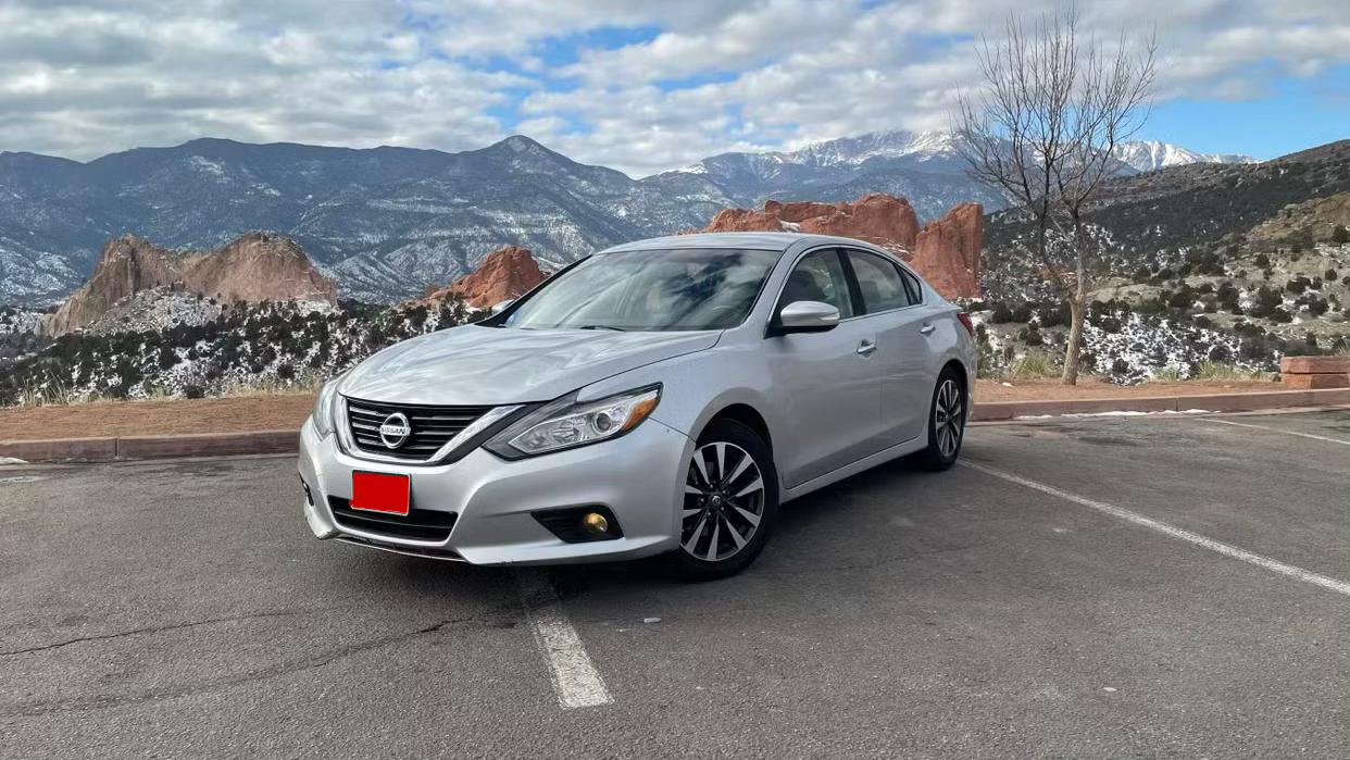 Nissan Altima 2017 in Colorado Springs, CO
