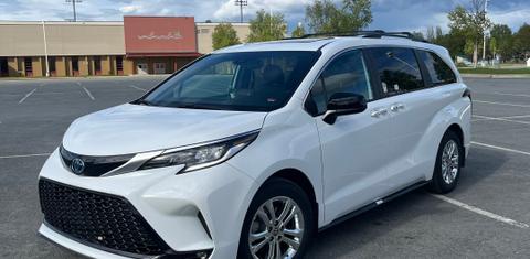 Toyota Sienna 2023
