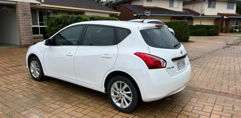 Nissan PULSAR 2015