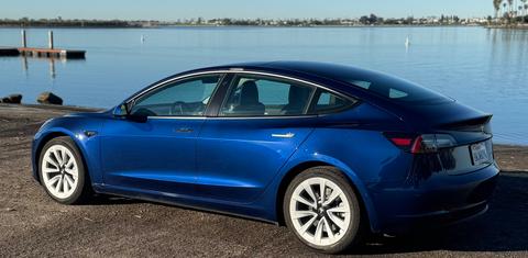 Tesla Model 3 2022