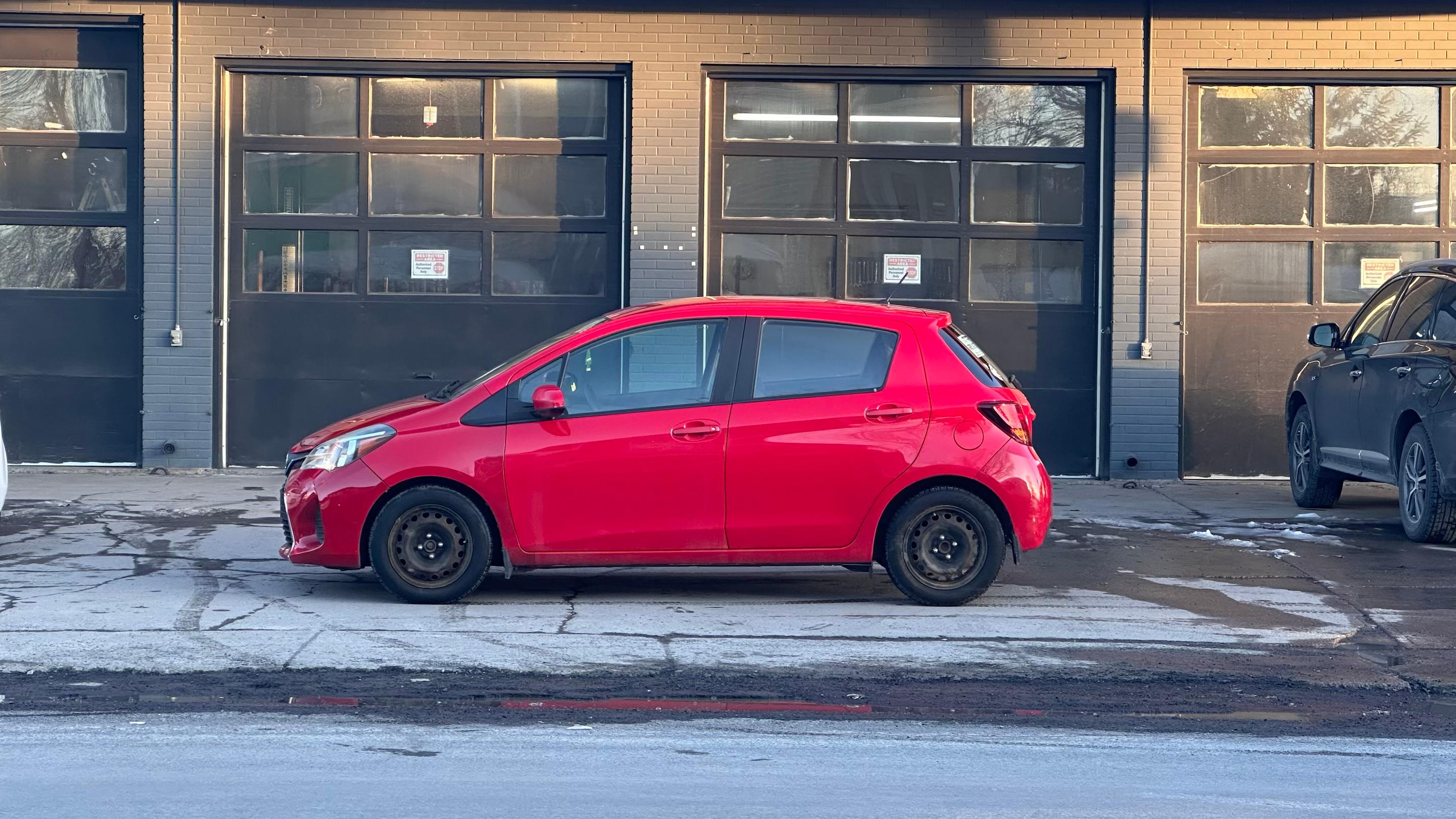 Toyota Yaris 2015 à 