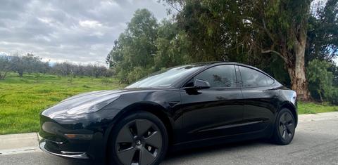 Tesla Model 3 2023