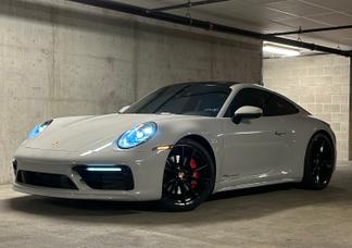 Porsche 911 car