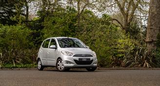 Hyundai i10 2012 — Options de location de voitures à Worcester Park