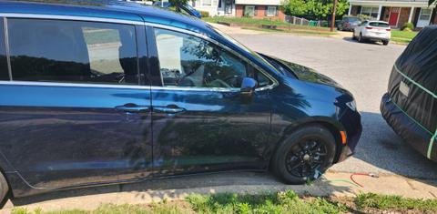 Chrysler Pacifica 2023