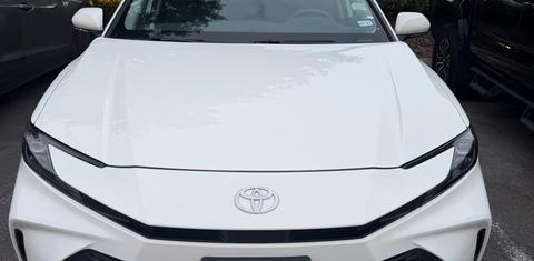 Toyota Camry Hybrid 2025