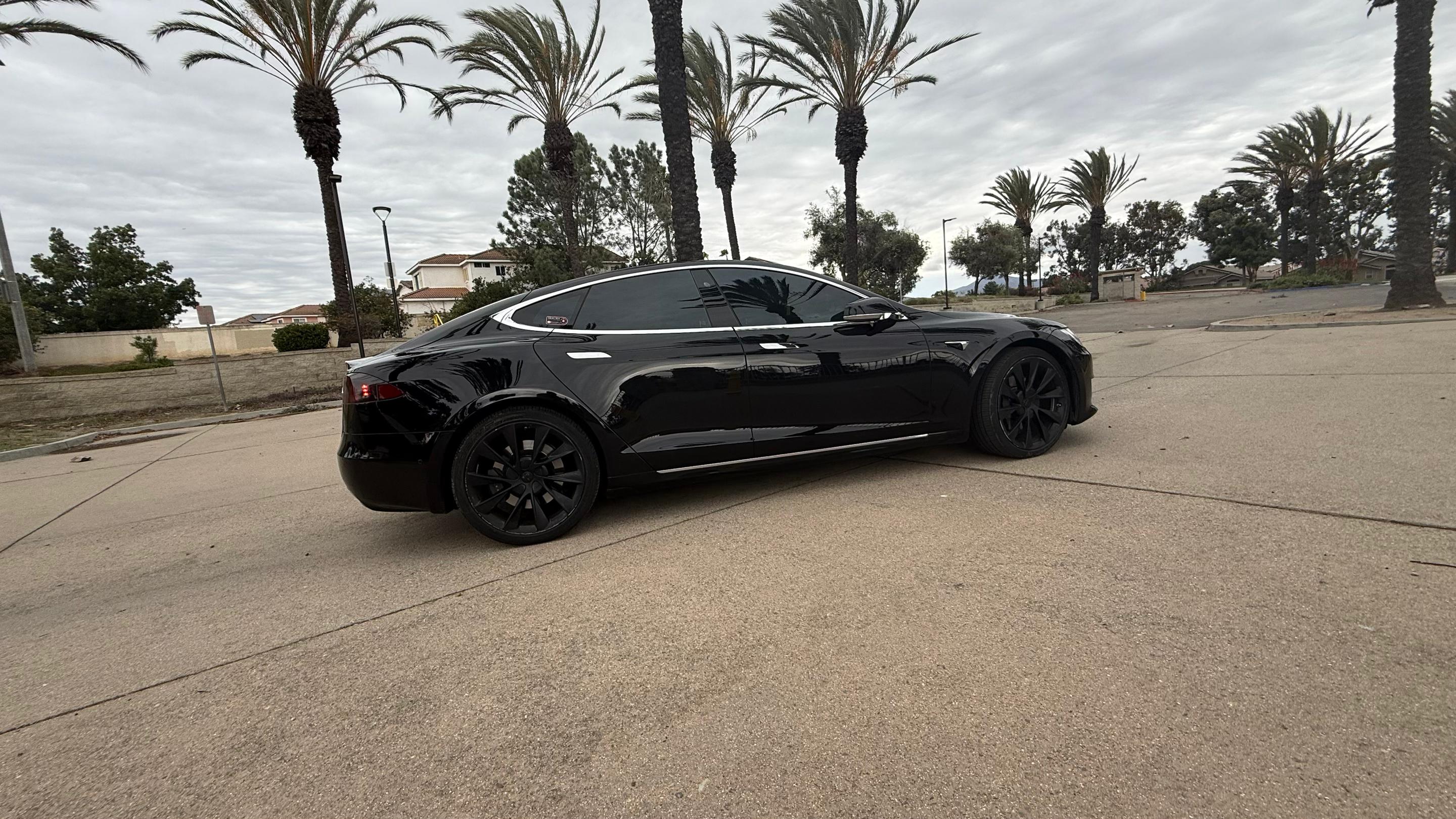 Tesla Model S 2018 in San Diego, CA