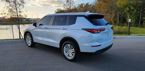 Mitsubishi Outlander 2024