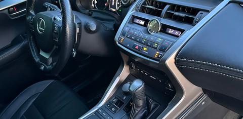 Lexus NX 2016
