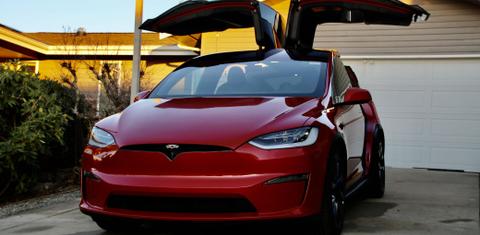 Tesla Model X 2023