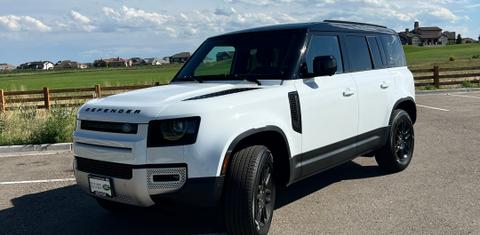 Land Rover Defender 2024