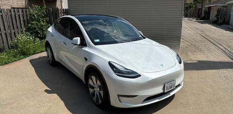 Tesla Model Y 2023