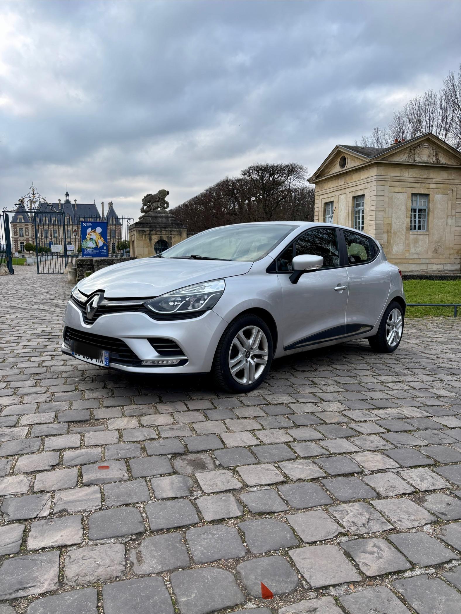 Renault CLIO IV 2017 à Clamart