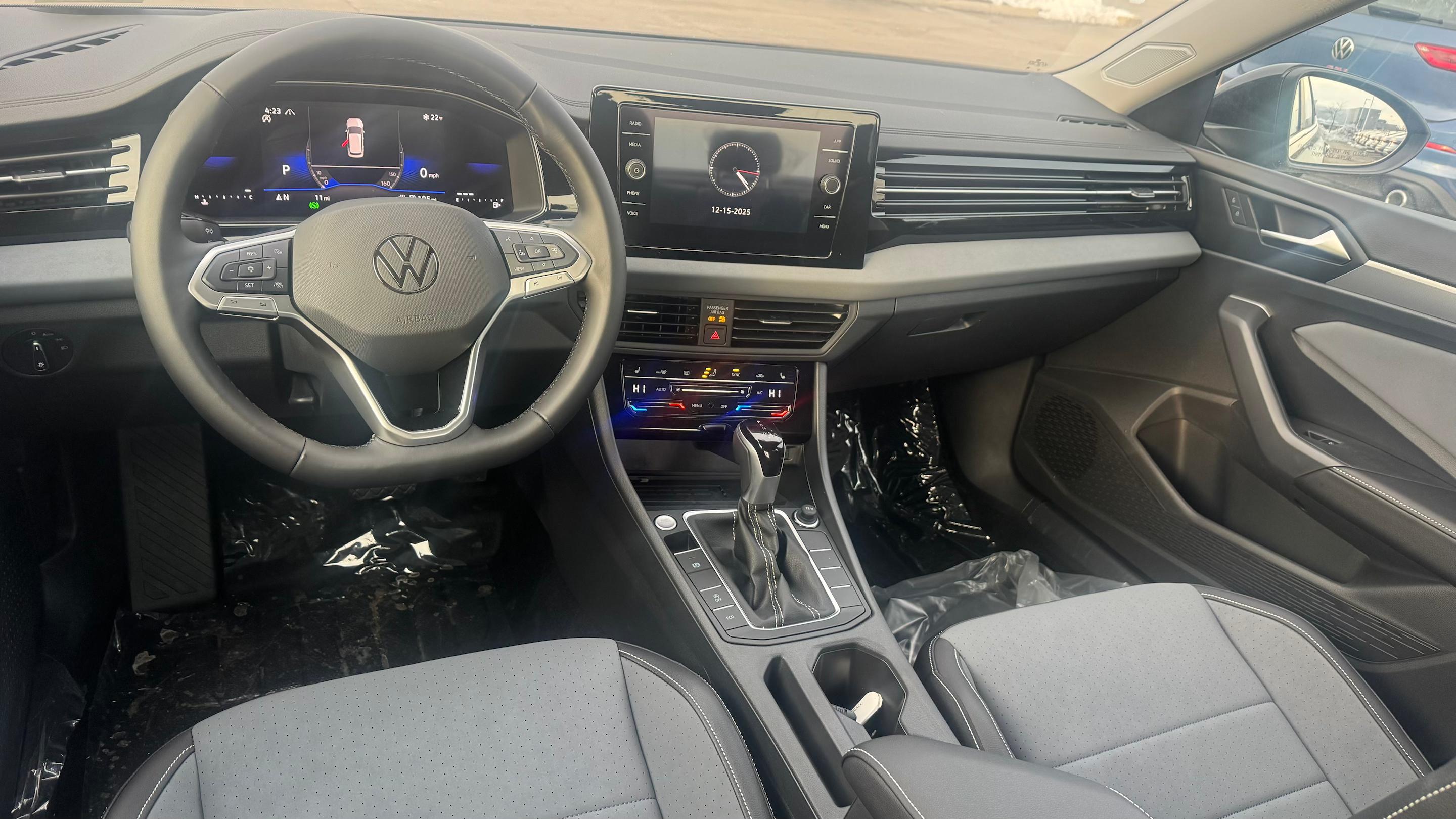 Volkswagen Jetta 2025 in Rockford, IL