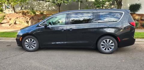 Chrysler Pacifica 2022