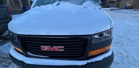 GMC Savana 2025