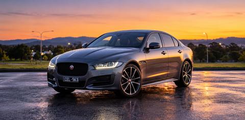 Jaguar XE 2019