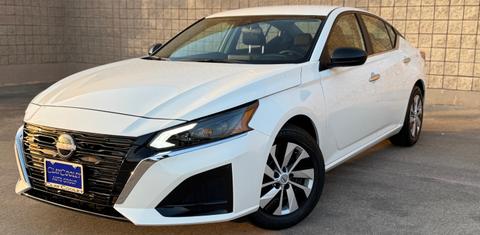 Nissan Altima 2025