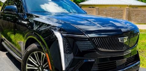 Cadillac Escalade IQL 2026