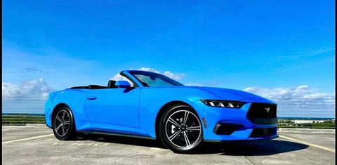 Ford Mustang 2024