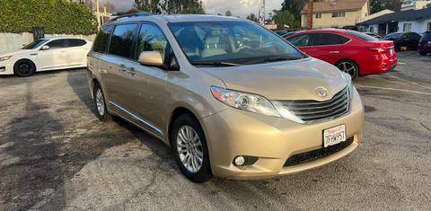 Toyota Sienna 2014