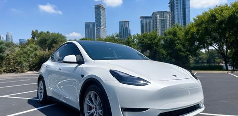 Tesla Model Y 2023