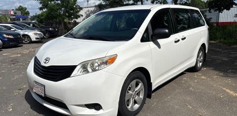 Toyota Sienna 2014