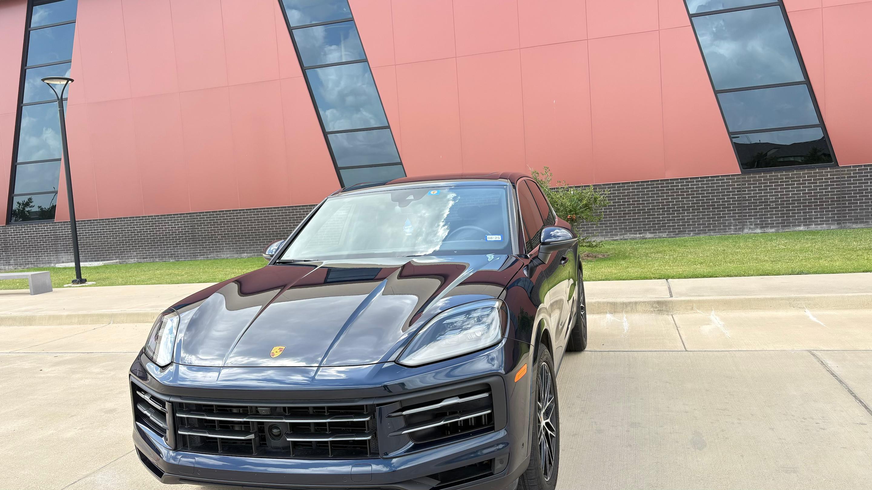 Porsche Cayenne 2024 in Farmers Branch, TX