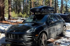 Porsche Macan car