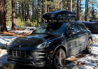 Porsche Macan car