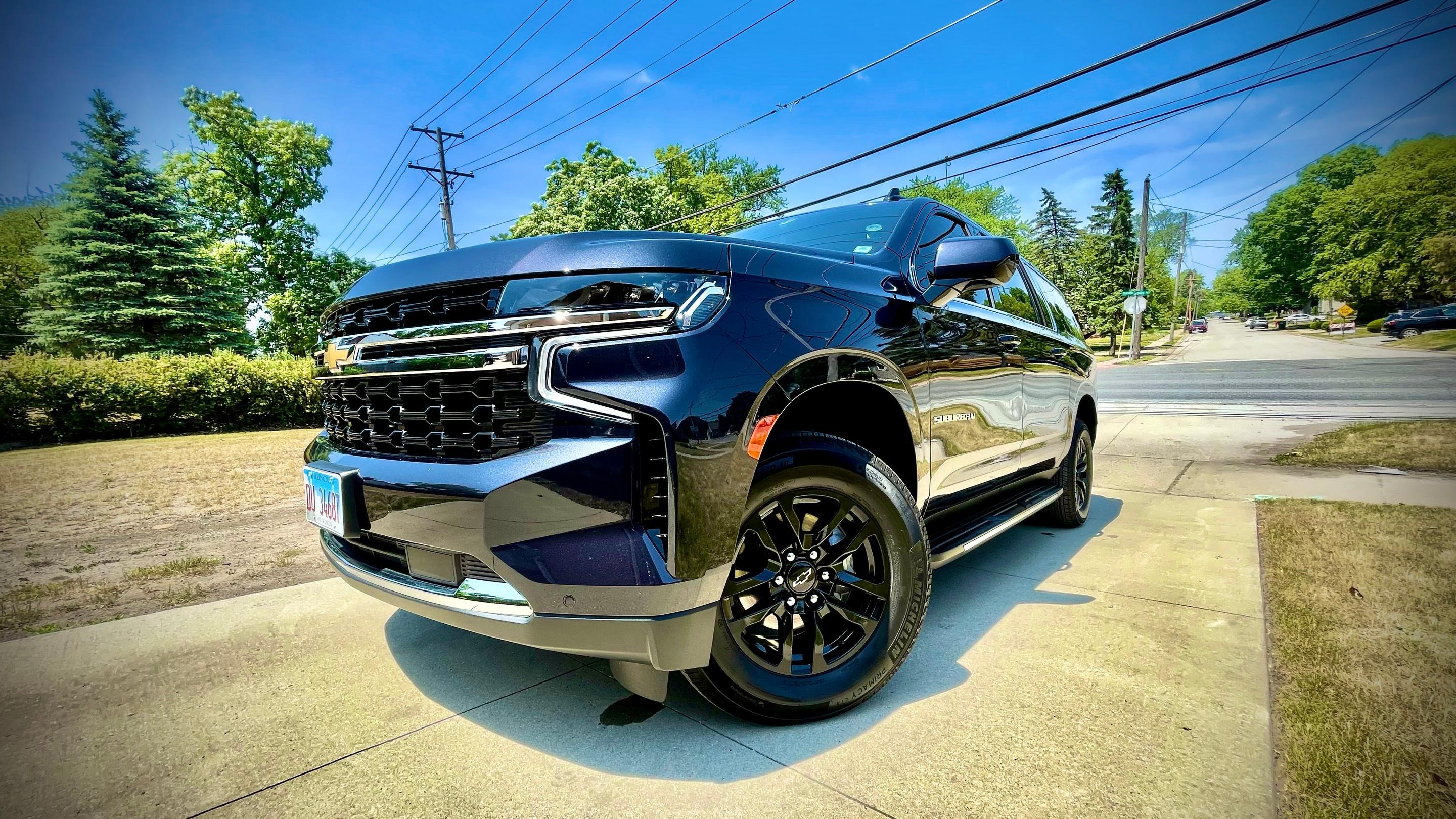 Chevrolet Suburban 2023 in Calumet City, IL
