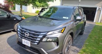 Nissan Rogue 2025 — Car rental alternative in Clifton Park, NY