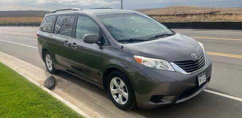 Toyota Sienna 2014